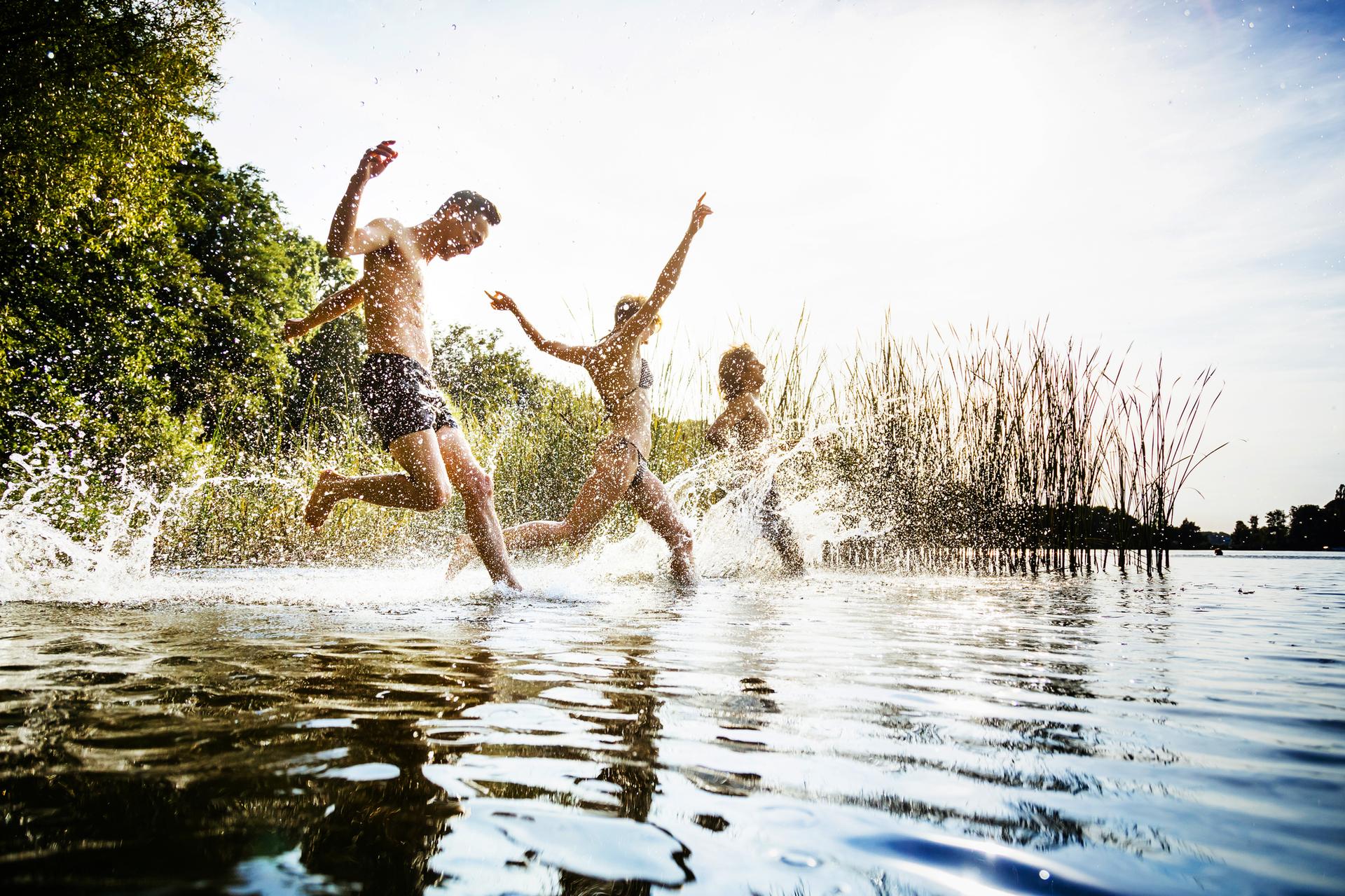 eau-lac-famille-baignade
