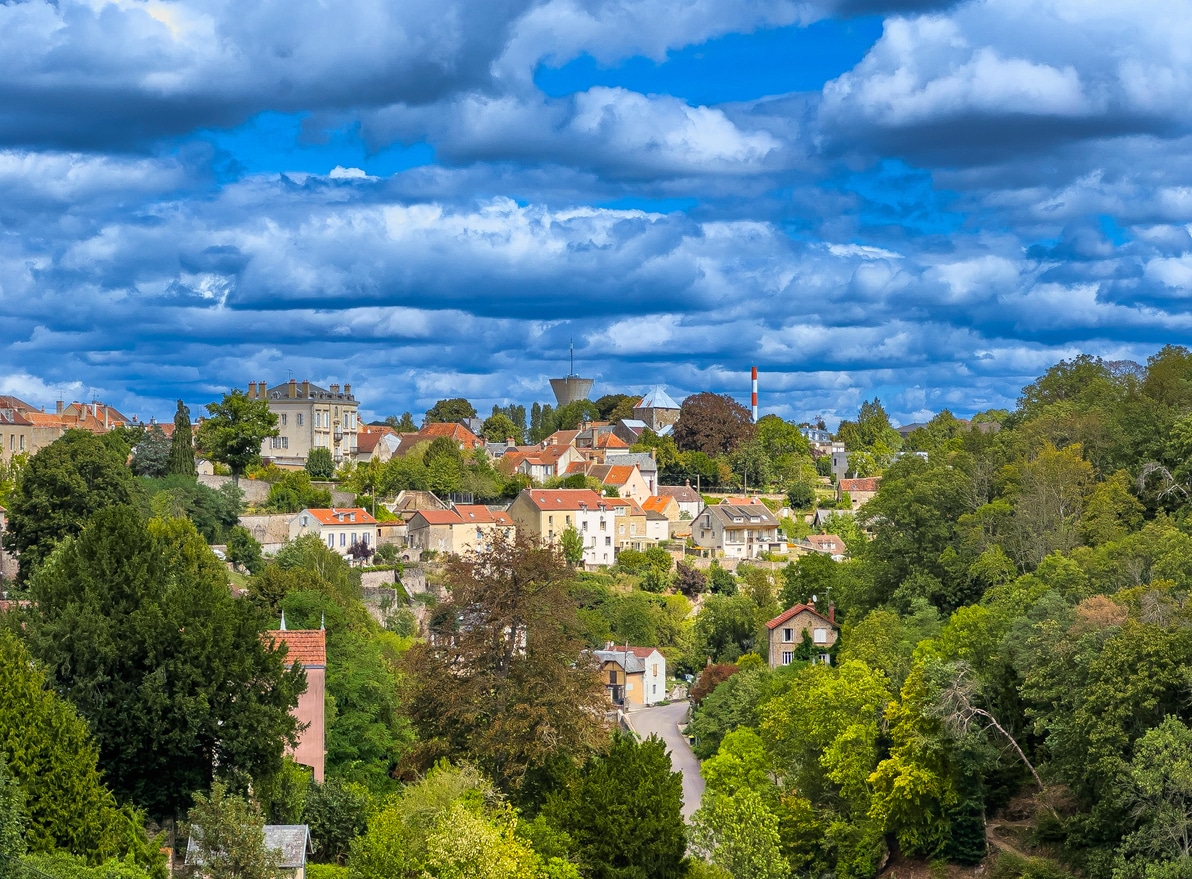 Exploring the Charming Streets of Avallon, a Medieval Village in France