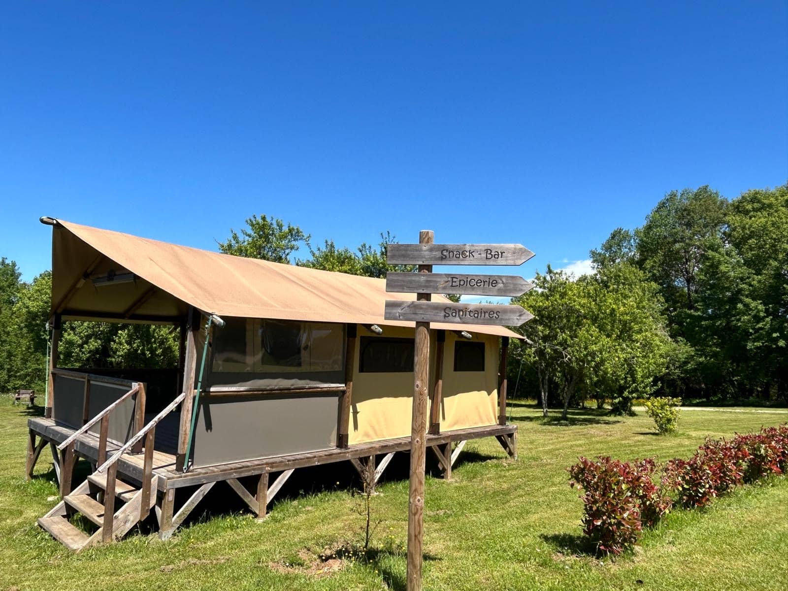 camping bois coquet lodge