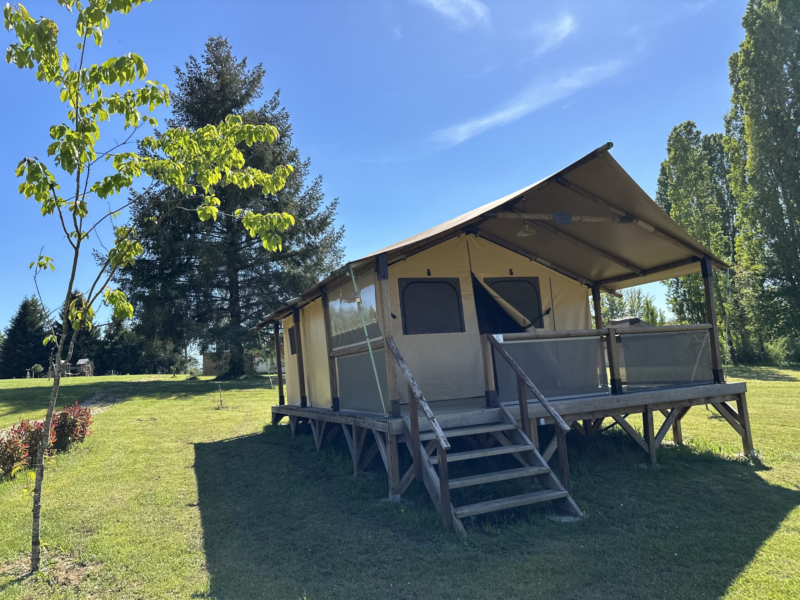 camping bois coquet tente lodge