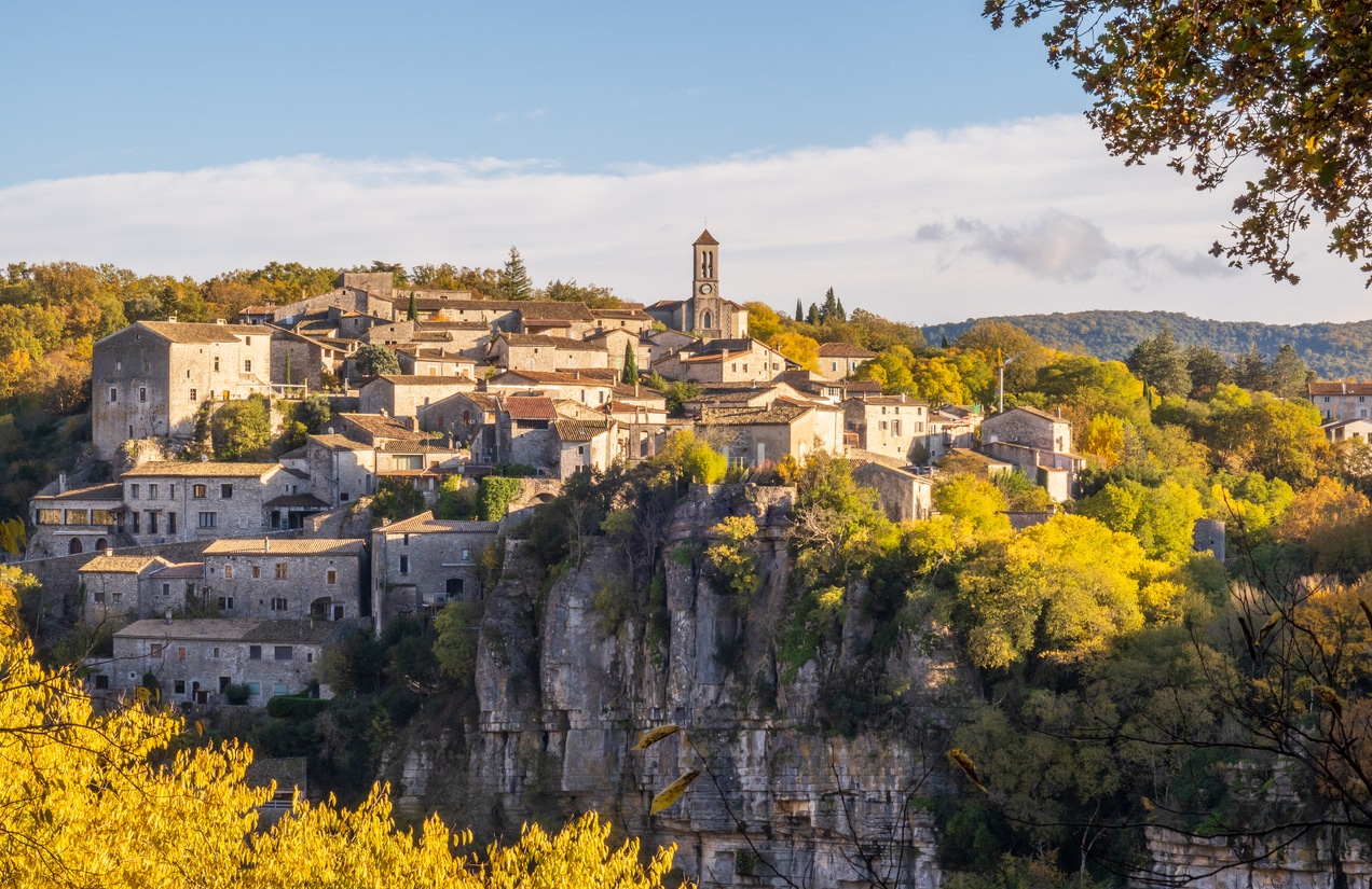 Village de Balazuc en ardèche , plus beau village de France