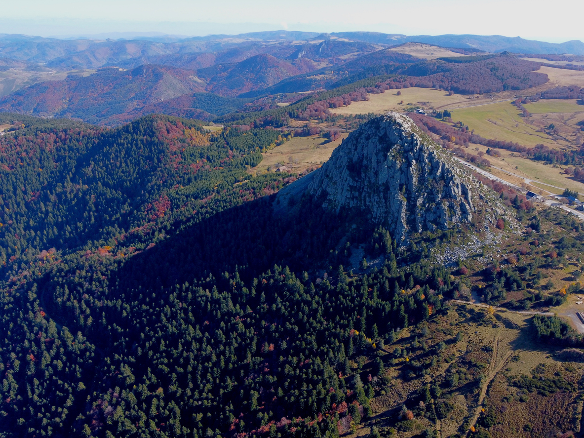 panorama sur Gerbier de Jonc Ardèche Auvergne Rhône Alpes France